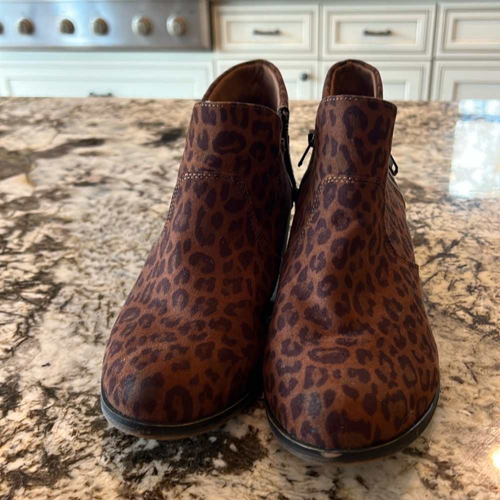 Sun Stone Leopard Print Booties. Good condition